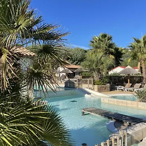 4* Camping De La Treille